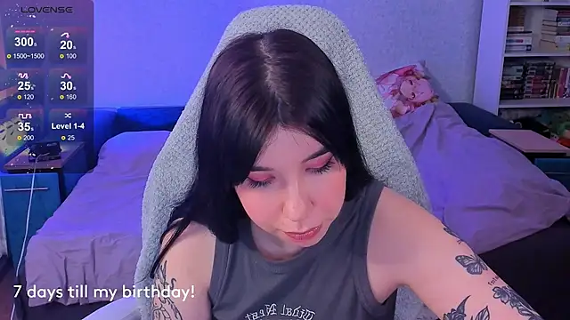 Snapshot of kellyharris chatting on February 21, 2025, 6:04 pm kellyharris online show from February 21, 2025, 6:04 pm