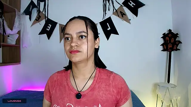 VICTORIABLACK xh online show from October 13, 2025, 12:07 pm