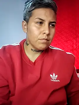 Yessi rousse online show from October 17, 2025, 1:24 pm