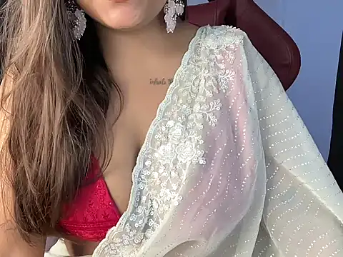 Snapshot of shanayaaa_1 chatting on March 13, 2025, 9:59 pm shanayaaa 1 online show from March 13, 2025, 9:59 pm