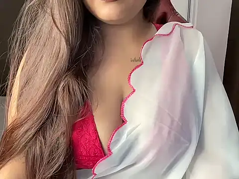 shanayaaa 1 online show from February 6, 2026, 3:02 am