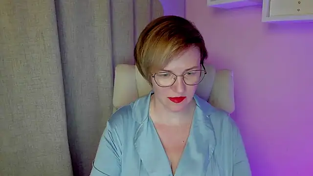 Snapshot of feliziaDesire chatting on July 28, 2026, 12:59 pm feliziaDesire online show from July 28, 2026, 12:59 pm