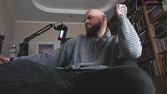 Snapshot of FindomJason chatting on February 8, 2026, 11:08 am FindomJason online show from February 8, 2026, 11:08 am