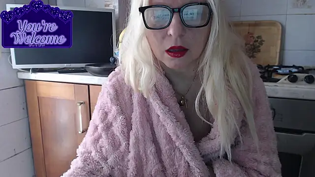 martachatte online show from February 13, 2026, 8:58 am