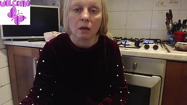 Snapshot of martachatte chatting on March 22, 2025, 6:54 am martachatte online show from March 22, 2025, 6:54 am