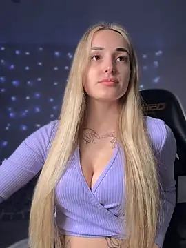 Snapshot of minalawarden chatting on October 26, 2025, 11:10 am minalawarden online show from October 26, 2025, 11:10 am