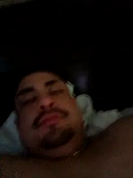 Snapshot of hungpenis210 chatting on February 26, 2026, 1:33 pm hungpenis210 online show from February 26, 2026, 1:33 pm