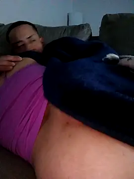 Snapshot of hungpenis210 chatting on March 15, 2026, 8:21 am hungpenis210 online show from March 15, 2026, 8:21 am