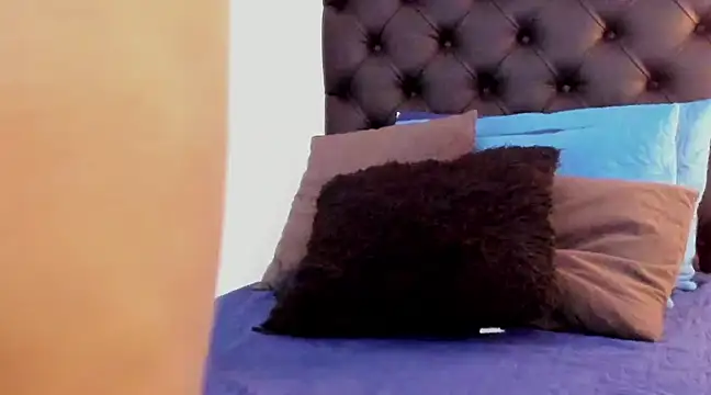 Snapshot of Jenny_Carters chatting on February 26, 2025, 9:01 am Jenny Carters online show from February 26, 2025, 9:01 am