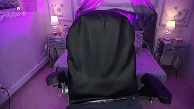 maggietime online show from October 4, 2025, 7:37 pm