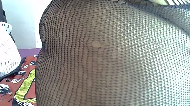 AddictiveAssCurves online show from November 16, 2025, 7:46 am