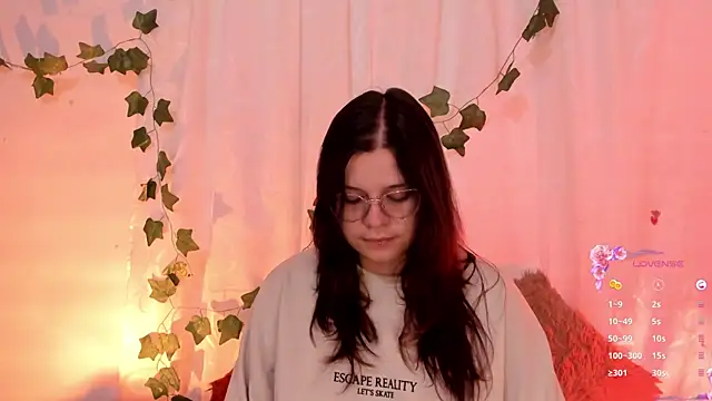 Snapshot of Mey_moon chatting on March 20, 2025, 3:13 am Mey moon online show from March 20, 2025, 3:13 am