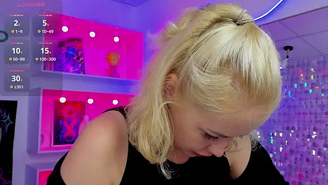 StephanieSweety online show from July 14, 2026, 5:30 pm