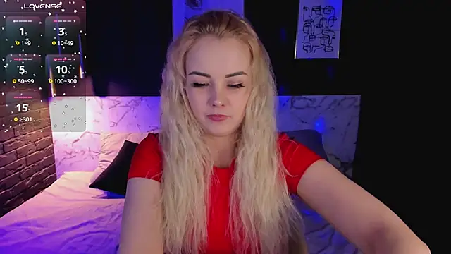 StephanieSweety online show from December 19, 2025, 5:48 pm