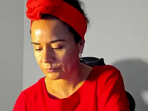 Sami Hotie1 online show from February 26, 2025, 8:58 pm