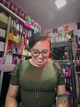 Snapshot of TamySweetness chatting on April 27, 2026, 4:16 pm TamySweetness online show from April 27, 2026, 4:16 pm