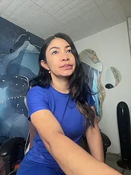 Snapshot of luzcastillo07 chatting on May 25, 2026, 2:11 am luzcastillo07 online show from May 25, 2026, 2:11 am