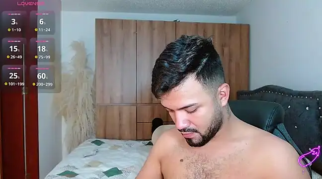 Snapshot of mathew_vidal1 chatting on December 7, 2024, 12:25 am mathew vidal1 online show from December 7, 2024, 12:25 am
