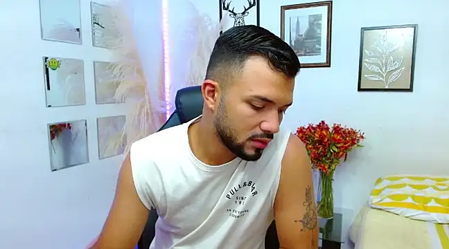 Snapshot of mathew_vidal1 chatting on February 7, 2025, 1:04 am mathew vidal1 online show from February 7, 2025, 1:04 am