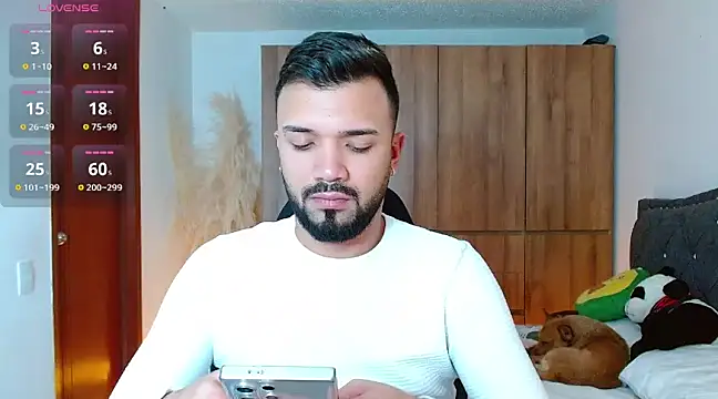 Snapshot of mathew_vidal1 chatting on December 5, 2024, 5:54 am mathew vidal1 online show from December 5, 2024, 5:54 am