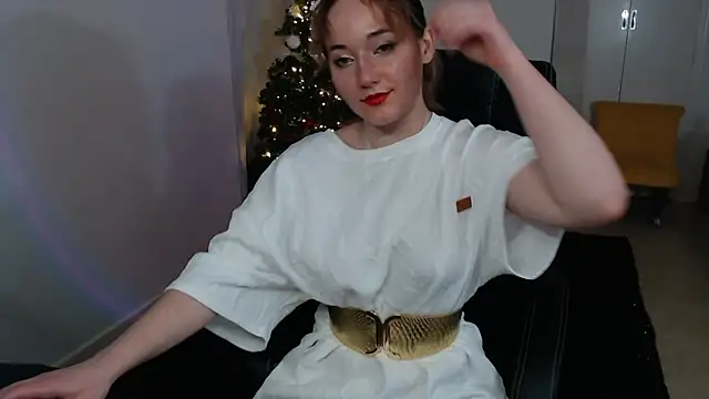 Snapshot of Crystal-dreamt chatting on November 20, 2025, 10:05 am Crystal-dreamt online show from November 20, 2025, 10:05 am