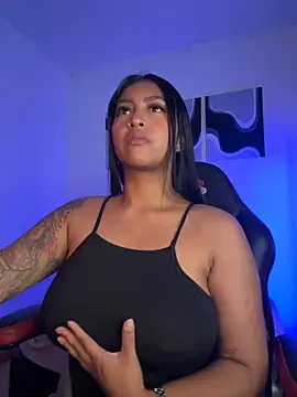 meganjames1 online show from November 30, 2025, 1:50 am