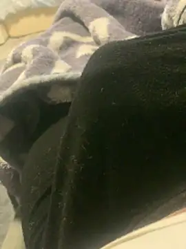 luay187 online show from February 16, 2026, 1:43 pm