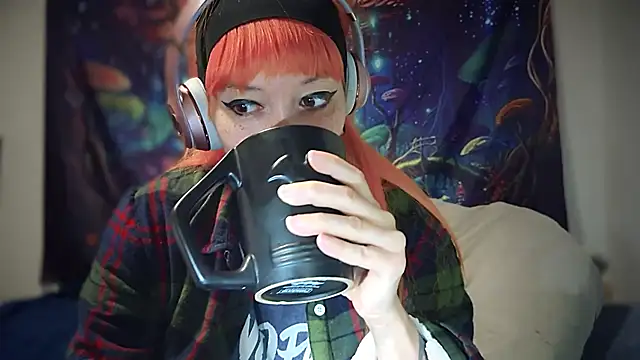 FRRANNKIE online show from November 10, 2025, 10:37 pm