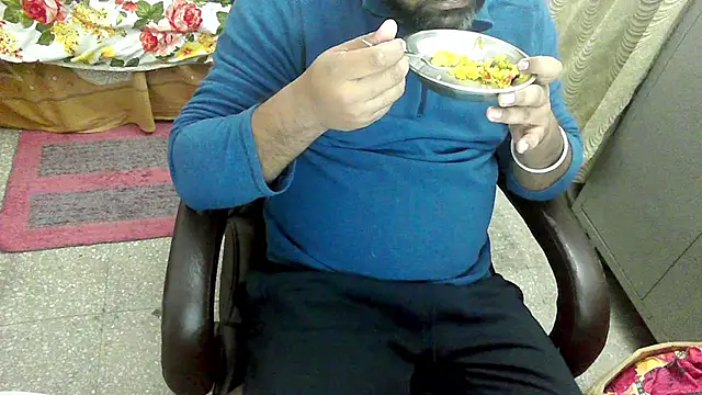 rentarob online show from December 14, 2025, 1:17 pm