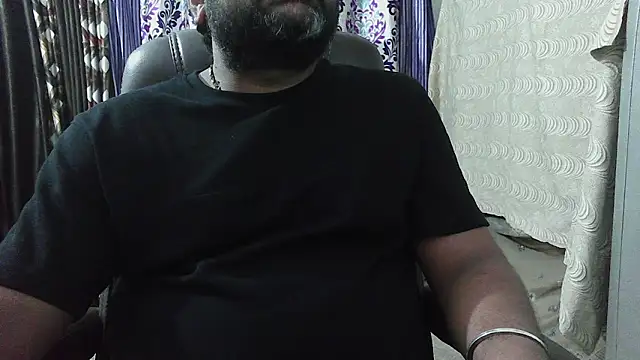 Snapshot of rentarob chatting on September 28, 2025, 6:59 pm rentarob online show from September 28, 2025, 6:59 pm