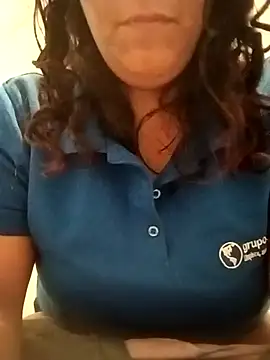 Morenitha-XXX online show from February 12, 2026, 9:47 pm