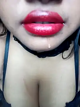 Hotlisa online show from February 28, 2026, 5:40 am