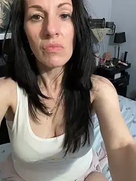 DominiqueX0 online show from March 18, 2026, 3:53 am