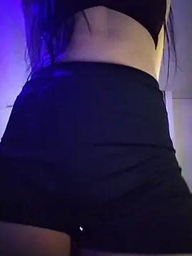 LissaThompsom online show from October 14, 2025, 11:44 am