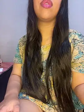 Mayacrayzi online show from September 25, 2025, 8:42 am