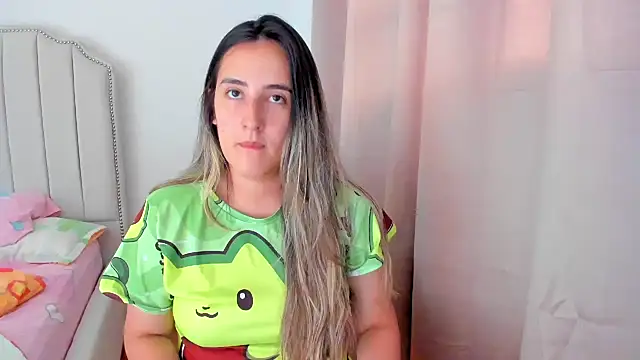 Hanna86 online show from September 19, 2025, 1:26 pm