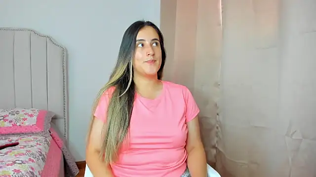 Hanna86 online show from October 3, 2025, 4:30 pm