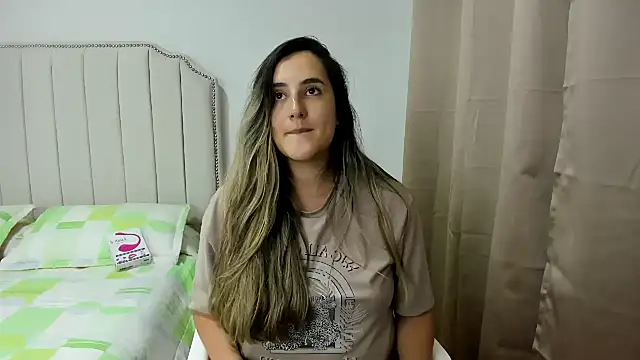 Hanna86 online show from September 22, 2025, 11:22 pm