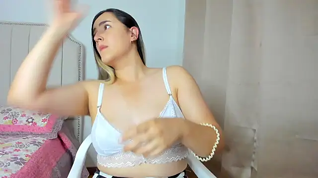 Hanna86 online show from September 30, 2025, 12:00 pm