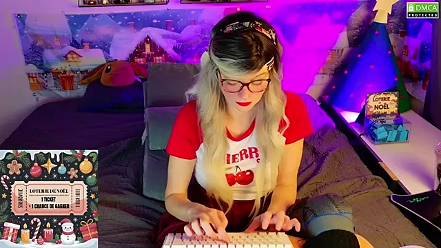 Kittychatte online show from December 18, 2025, 9:18 pm