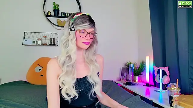 Kittychatte online show from January 20, 2025, 8:50 pm