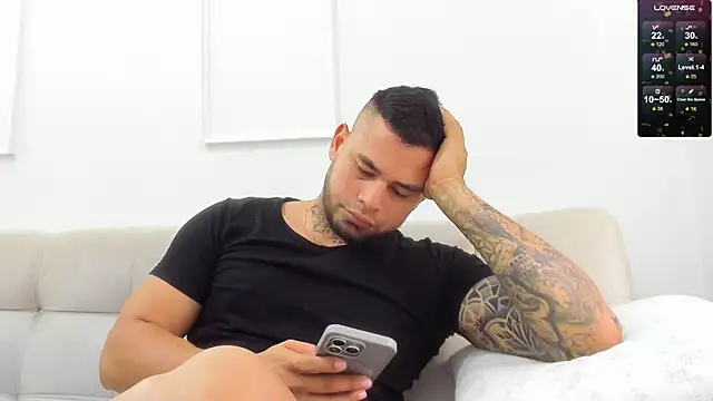 christiansex01 online show from September 11, 2025, 9:04 pm