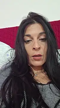 patatinahot87 online show from February 14, 2026, 3:56 pm