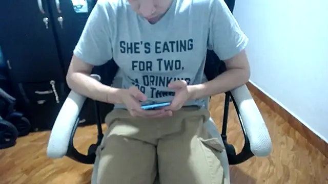 Snapshot of SexAegons chatting on February 15, 2025, 10:11 am SexAegons online show from February 15, 2025, 10:11 am