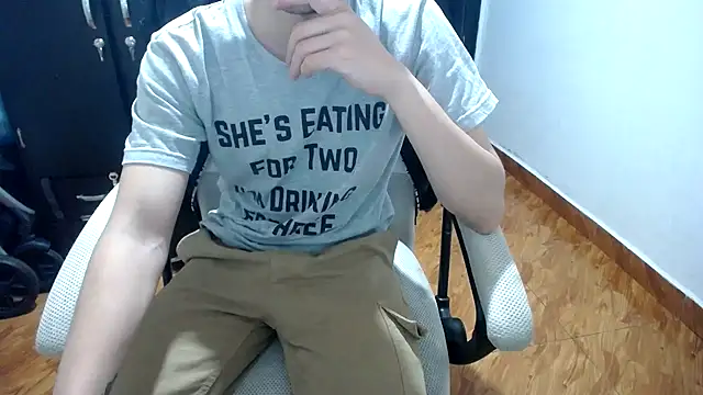 Snapshot of SexAegons chatting on February 15, 2025, 7:06 am SexAegons online show from February 15, 2025, 7:06 am