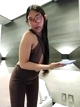 Umaru uwu online show from April 16, 2026, 2:23 am