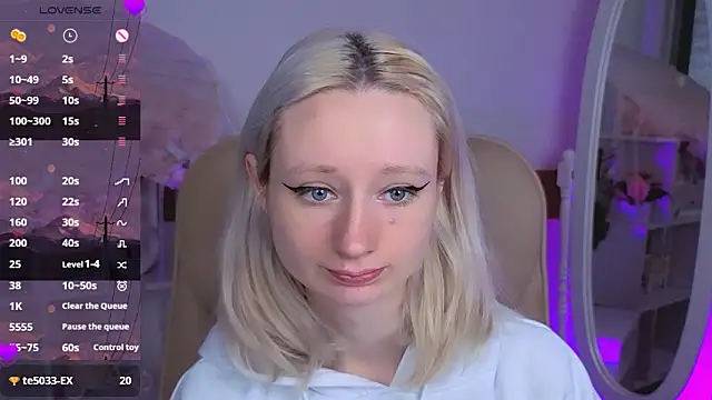 Snapshot of Katia_Kim chatting on February 3, 2026, 11:48 am Katia Kim online show from February 3, 2026, 11:48 am