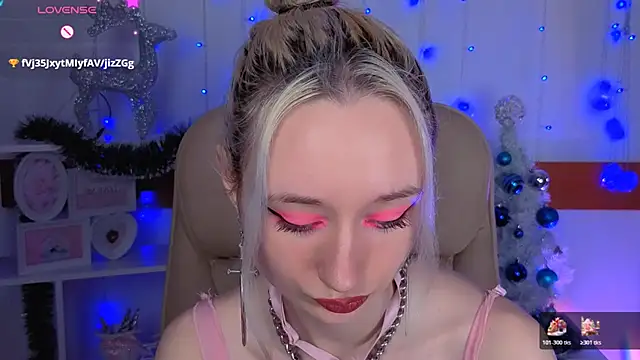 Katia Kim online show from December 23, 2025, 6:23 am