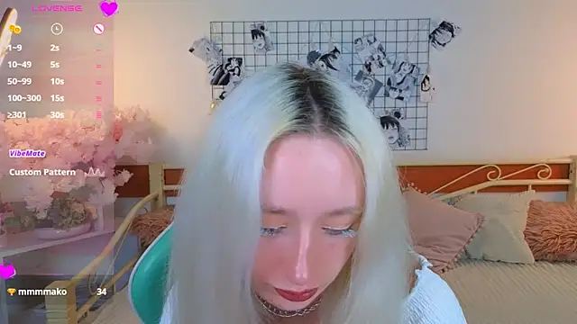 Katia Kim online show from April 14, 2026, 5:23 am