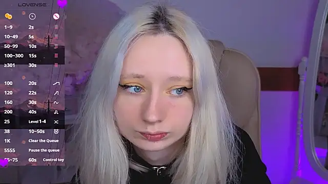 Snapshot of Katia_Kim chatting on February 12, 2026, 6:13 am Katia Kim online show from February 12, 2026, 6:13 am